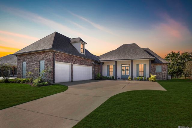 6291 Royal Lakes Estates Avenue, Gonzales, LA 70737