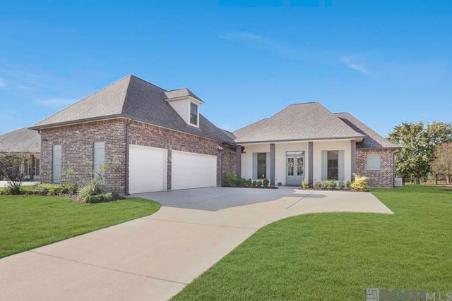 6291 Royal Lakes Estates Avenue, Gonzales, LA 70737