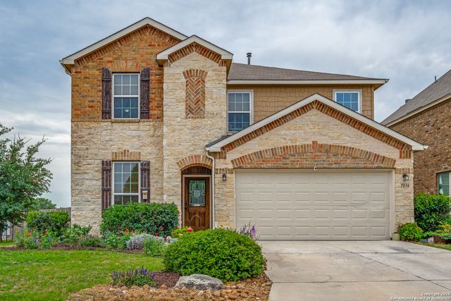 7018 Laguna Beach, Converse, TX 78109