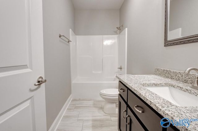 Trenton C-1 Culross Drive, Athens, AL 35611