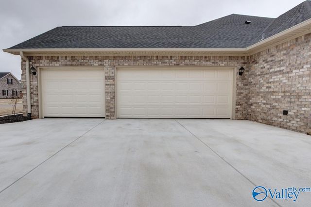 Trenton C-1 Culross Drive, Athens, AL 35611