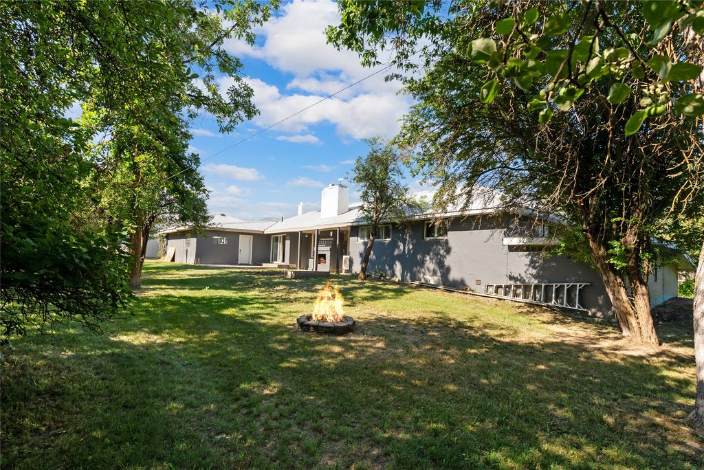 Image 34 of property listing at 31897 Us Highway 2, Libby, MT 59923