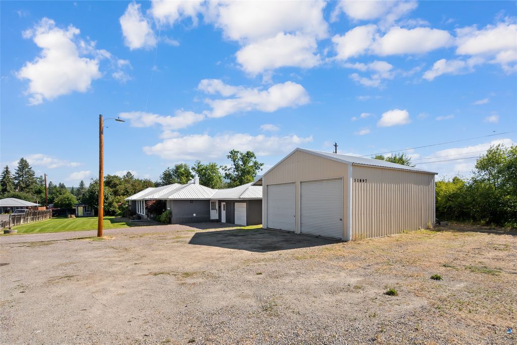 Image 5 of property listing at 31897 Us Highway 2, Libby, MT 59923