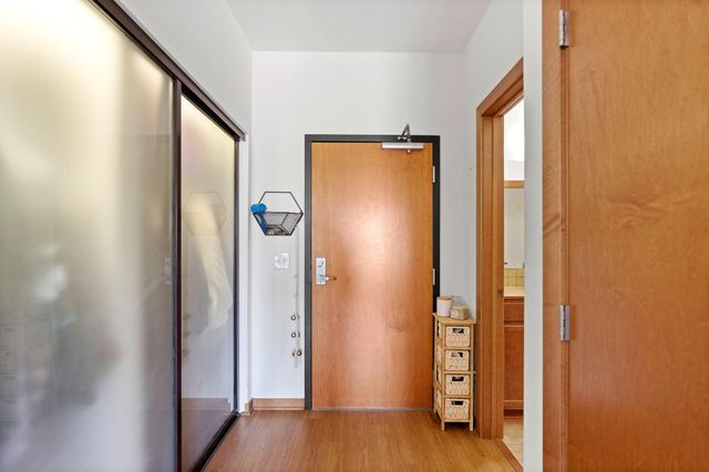 15 E Franklin Avenue 320, Minneapolis, MN 55404