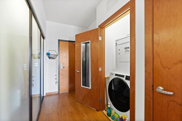 15 E Franklin Avenue 320, Minneapolis, MN 55404