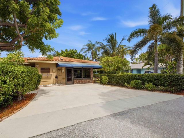 815 South Road, Boynton Beach, FL 33435