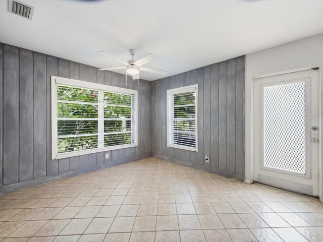 815 South Road, Boynton Beach, FL 33435
