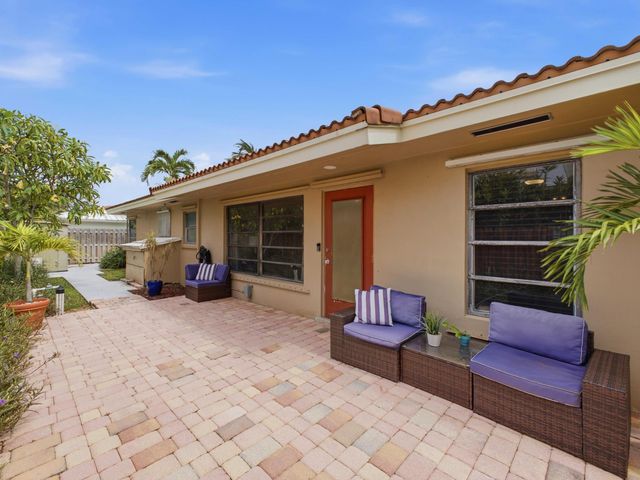 815 South Road, Boynton Beach, FL 33435