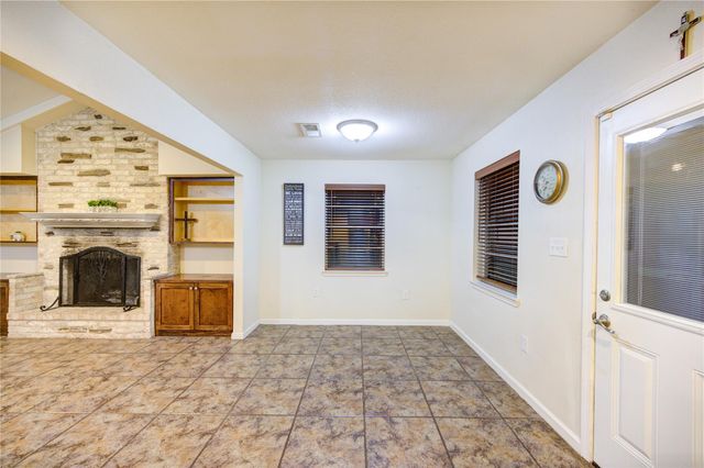 2807 Verhalen Avenue, Houston, TX 77039