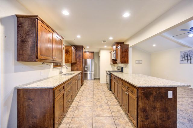 2807 Verhalen Avenue, Houston, TX 77039