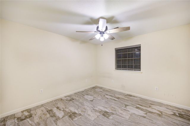 2807 Verhalen Avenue, Houston, TX 77039