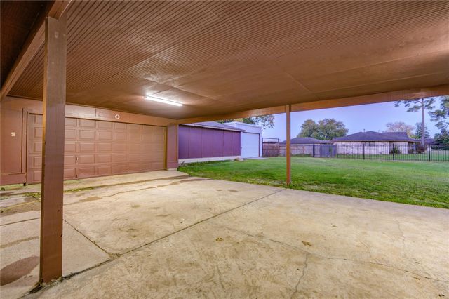 2807 Verhalen Avenue, Houston, TX 77039