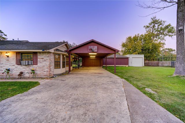 2807 Verhalen Avenue, Houston, TX 77039