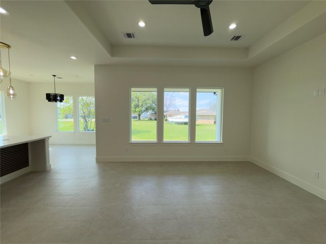 234 Candlelight Lane, Livingston, TX 77351