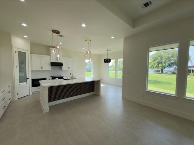 234 Candlelight Lane, Livingston, TX 77351