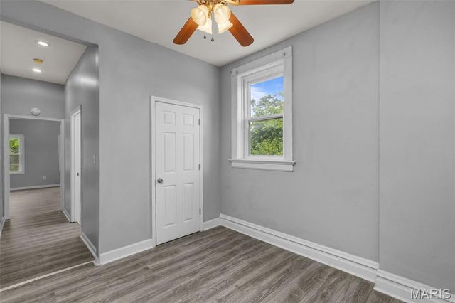5866 Etzel Avenue, St Louis, MO 63112