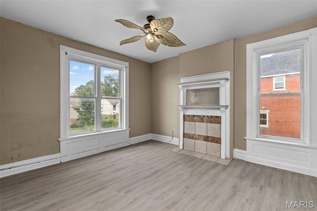 5866 Etzel Avenue, St Louis, MO 63112