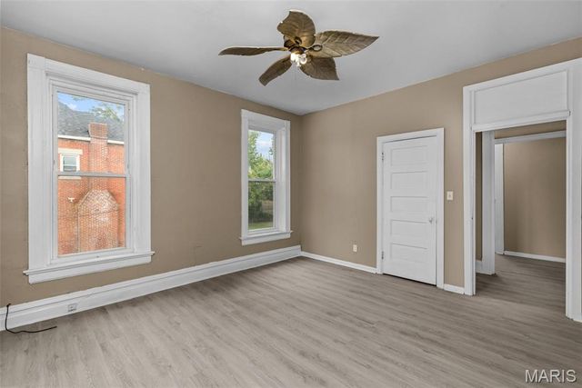 5866 Etzel Avenue, St Louis, MO 63112