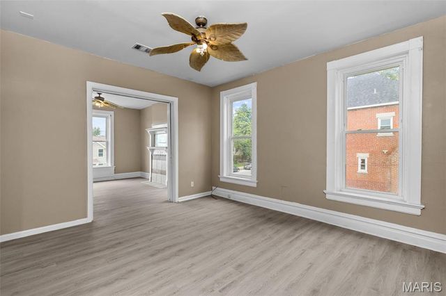 5866 Etzel Avenue, St Louis, MO 63112