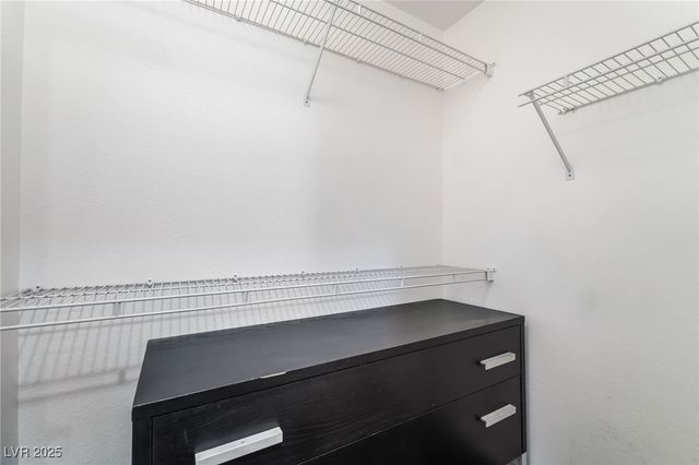 109 Broken Rock Drive, Henderson, NV 89074