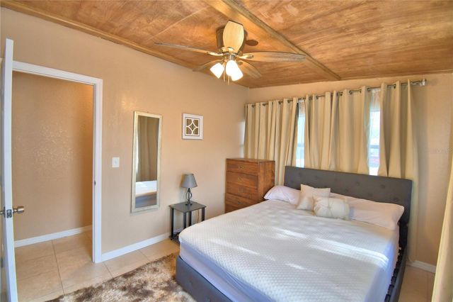 2737 CRANMOOR DRIVE, Kissimmee, FL 34758