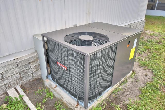 2737 CRANMOOR DRIVE, Kissimmee, FL 34758