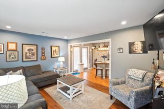 12 CENTENNIAL RD, Sicklerville, NJ 08081