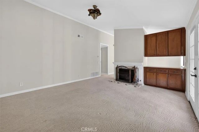 19921 Avenue Of The Oaks, Newhall, CA 91321