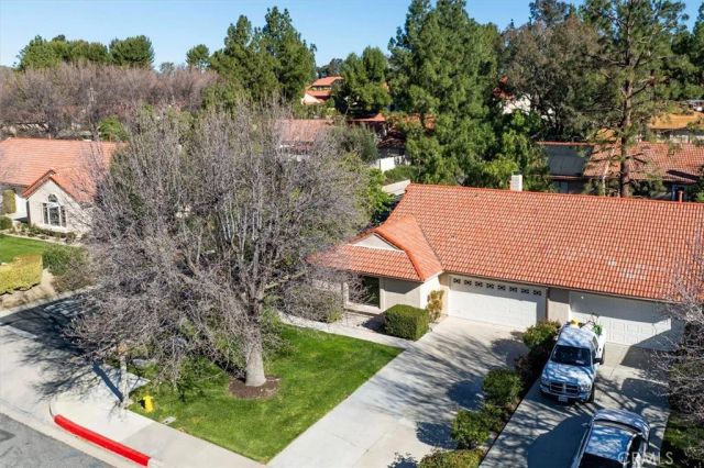 19921 Avenue Of The Oaks, Newhall, CA 91321