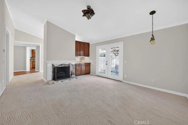 19921 Avenue Of The Oaks, Newhall, CA 91321