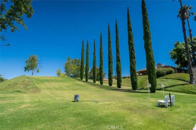 19921 Avenue Of The Oaks, Newhall, CA 91321