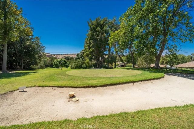 19921 Avenue Of The Oaks, Newhall, CA 91321