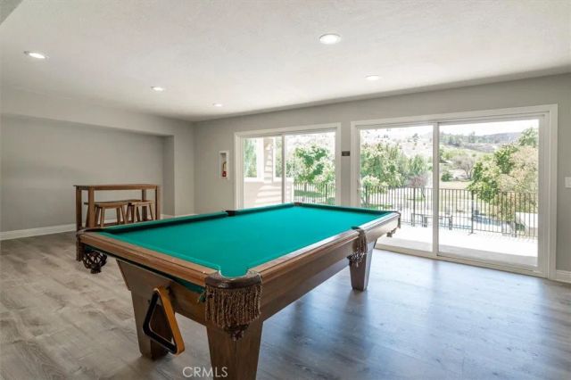 19921 Avenue Of The Oaks, Newhall, CA 91321