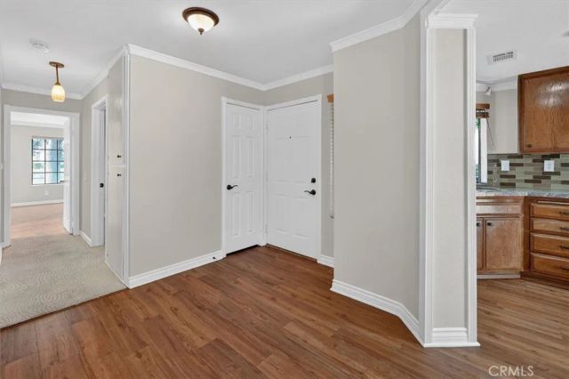 19921 Avenue Of The Oaks, Newhall, CA 91321