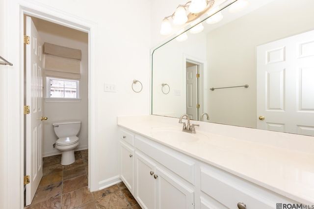 18041 Jefferson Ridge Dr, Baton Rouge, LA 70817