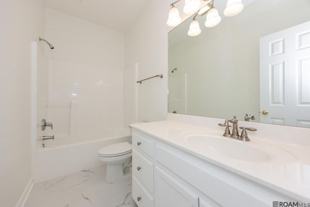 18041 Jefferson Ridge Dr, Baton Rouge, LA 70817
