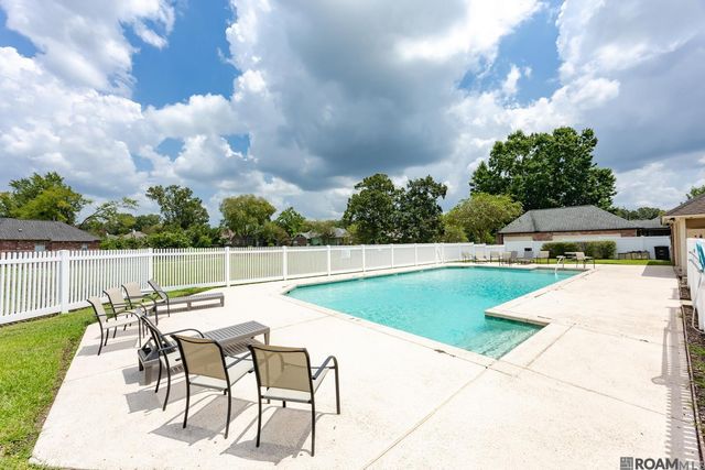 18041 Jefferson Ridge Dr, Baton Rouge, LA 70817