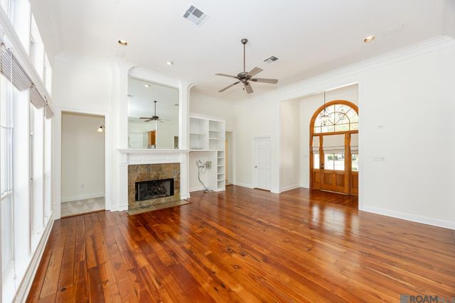 18041 Jefferson Ridge Dr, Baton Rouge, LA 70817