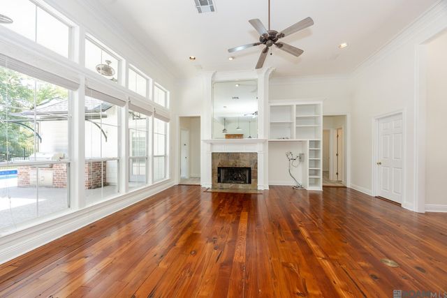 18041 Jefferson Ridge Dr, Baton Rouge, LA 70817