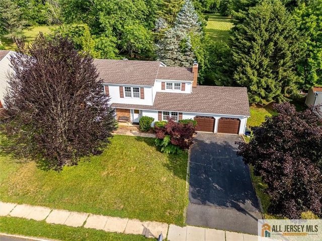 34 Groendyke Lane, Plainsboro, NJ 08536