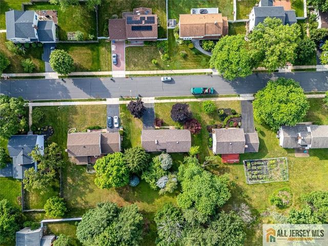 34 Groendyke Lane, Plainsboro, NJ 08536