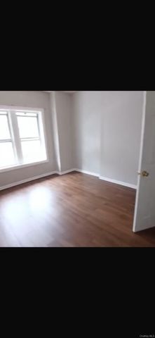116 Sunnyside Avenue, Brooklyn, NY 11207