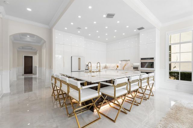 112 Tulip Tree Court, Jupiter, FL 33458