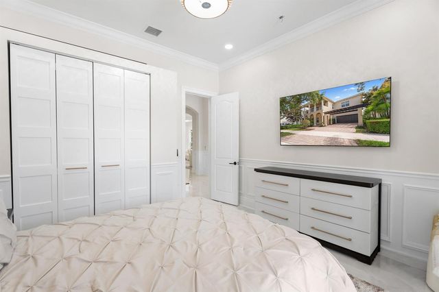 112 Tulip Tree Court, Jupiter, FL 33458