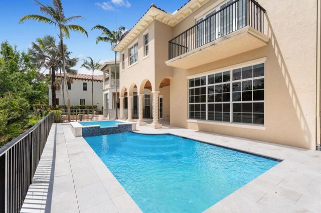 112 Tulip Tree Court, Jupiter, FL 33458