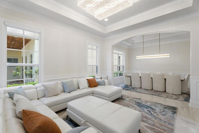112 Tulip Tree Court, Jupiter, FL 33458