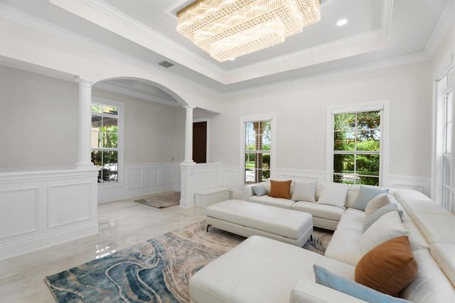 112 Tulip Tree Court, Jupiter, FL 33458