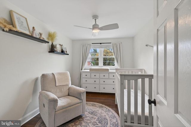 21 RED OAK RD, Oreland, PA 19075