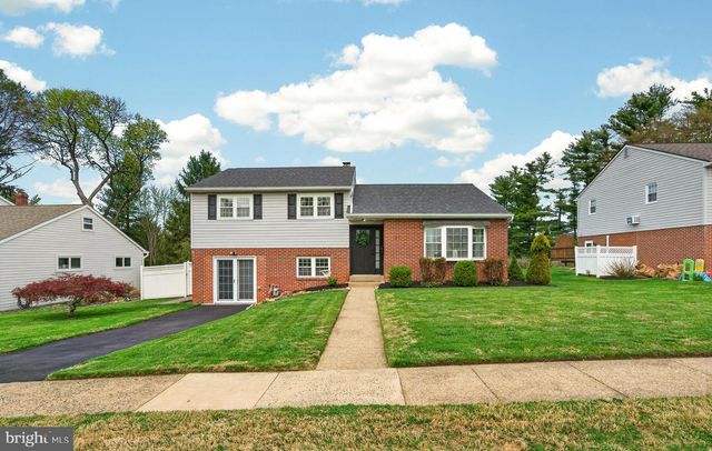 21 RED OAK RD, Oreland, PA 19075