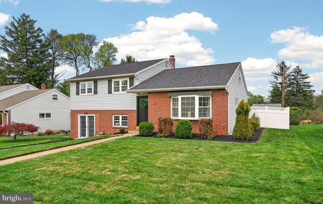 21 RED OAK RD, Oreland, PA 19075
